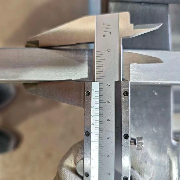 Zrconium Copper Bus Bar